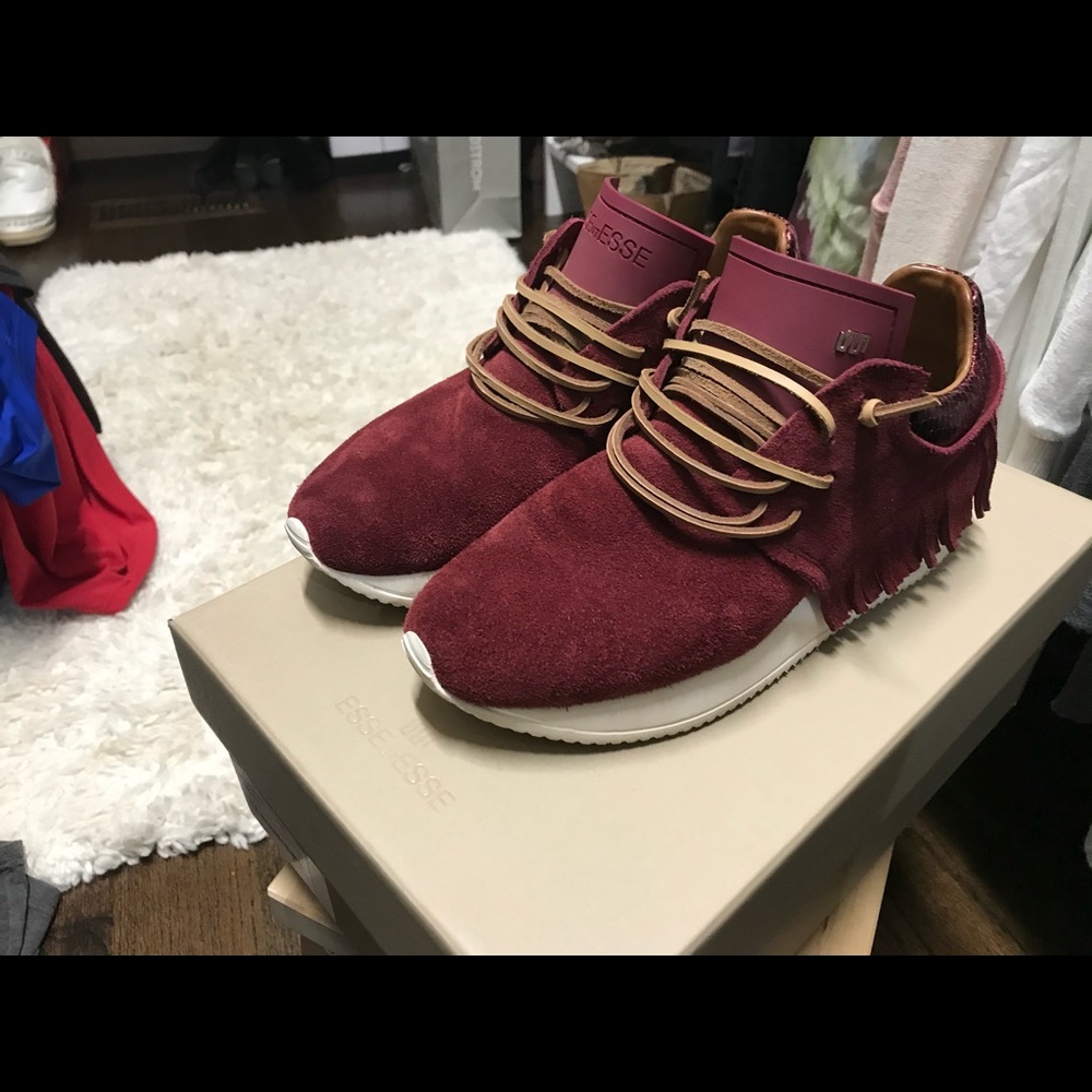 Essetuesse! Suede Sneaks 7